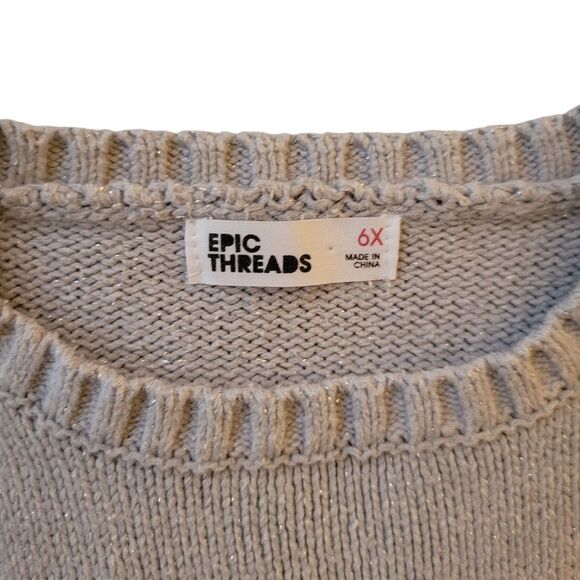 Epic Threads Gray Sweater with Gold And Cream Unicorn. - Picture 2 of 5